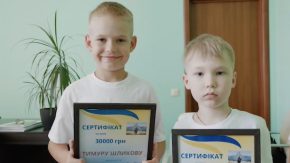 Від Сум до Валенсії: Олексій Романько допомагає юним талантам із Сумщини прославляти Україну Від Сум до Валенсії: Олексій Романько допомагає юним талантам із Сумщини прославляти Україну
