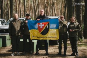 Підсилення неба Сумщини: військовим передали чотири авто та засоби РЕБ на понад 6 млн грн